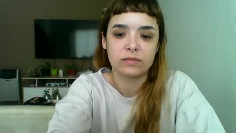 Snapshot of sweetmoonns2 chatting on October 13, 2025, 5:46 pm sweetmoonns2 online show from October 13, 2025, 5:46 pm