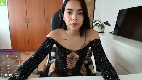 Sweet Mysterious online show from September 23, 2025, 12:19 pm