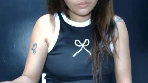 sweetnabi101 online show from October 12, 2025, 2:21 am