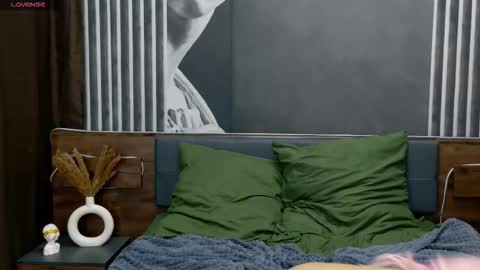 Nancy online show from November 15, 2025, 5:42 pm