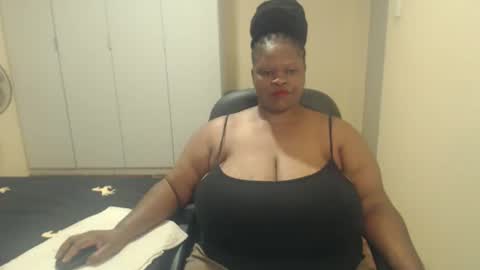 sweetnoziexxx online show from February 15, 2025, 2:55 pm