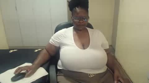 sweetnoziexxx online show from February 26, 2025, 10:58 am