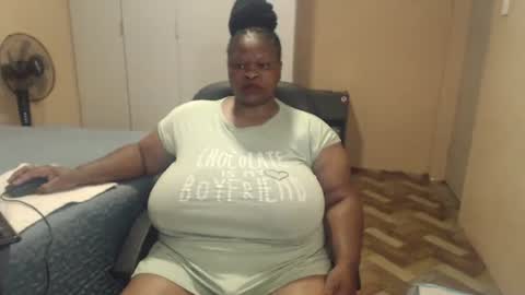 sweetnoziexxx online show from February 24, 2026, 5:11 pm