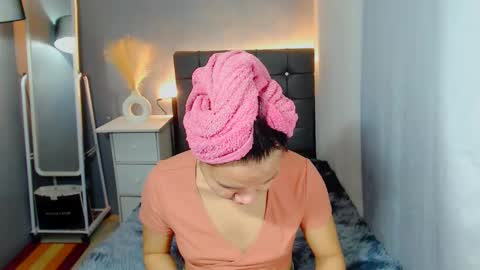 Ghena online show from October 13, 2025, 1:38 am