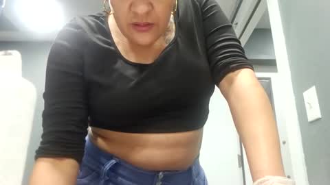 Snapshot of sweetp3ach29 chatting on December 21, 2024, 2:41 am sweetp3ach29 online show from December 21, 2024, 2:41 am