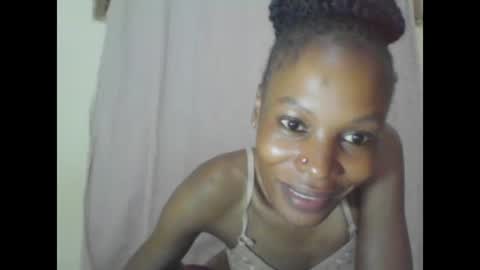 ESTHER online show from January 30, 2025, 1:33 am