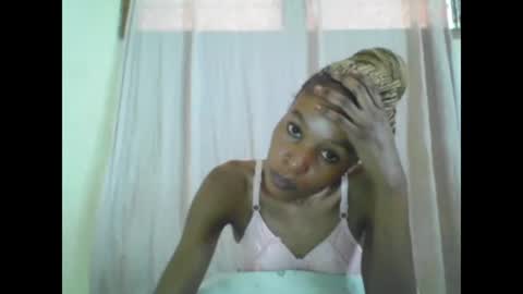 ESTHER online show from February 20, 2025, 7:01 am