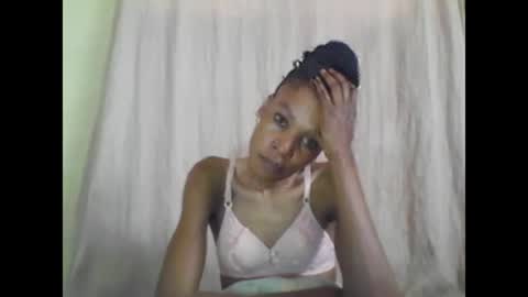 ESTHER online show from March 10, 2025, 12:15 pm