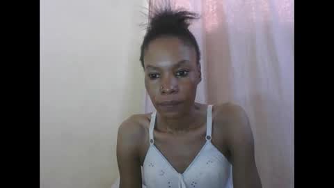 ESTHER online show from May 5, 2026, 6:54 am