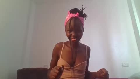 sweetpink_1 online show from January 18, 2026, 5:55 am