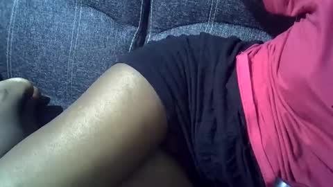 Snapshot of sweetqueen20 chatting on October 15, 2025, 6:02 am queen online show from October 15, 2025, 6:02 am