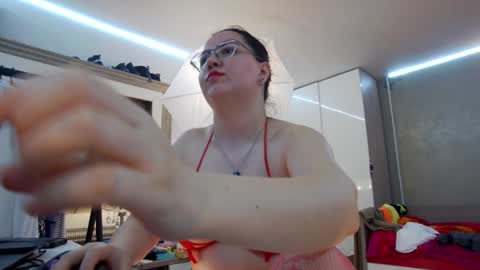 SweetRaisa online show from March 6, 2025, 6:37 pm