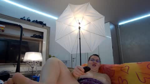 Snapshot of sweetraisa chatting on November 2, 2025, 12:35 am SweetRaisa online show from November 2, 2025, 12:35 am