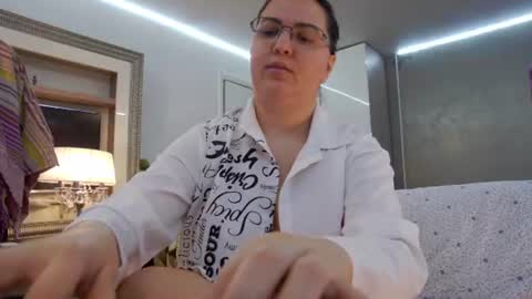 SweetRaisa online show from July 7, 2026, 6:23 pm