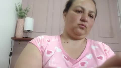 Snapshot of sweetrouse__ chatting on October 2, 2025, 2:35 pm Call me Rouse online show from October 2, 2025, 2:35 pm