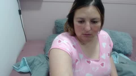 Snapshot of sweetrouse__ chatting on October 11, 2025, 2:15 pm Call me Rouse online show from October 11, 2025, 2:15 pm