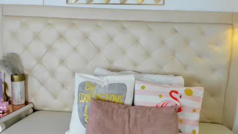 sweets one online show from February 9, 2026, 3:21 am