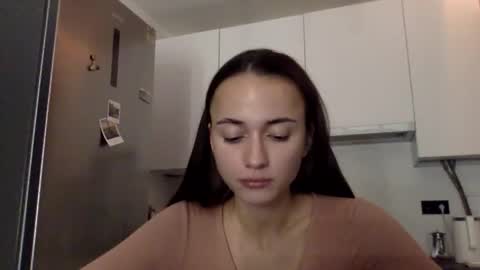 sweetsatalana online show from September 26, 2025, 1:42 am