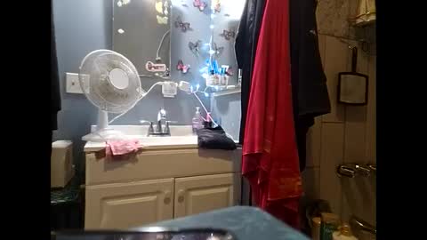 SweeetSluuttGia online show from March 9, 2025, 8:18 am