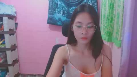Snapshot of sweetsexygirl20 chatting on May 7, 2026, 3:06 pm Mia online show from May 7, 2026, 3:06 pm