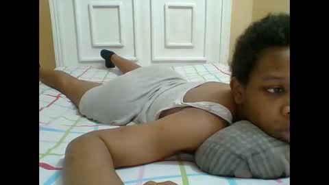 sweetshilah online show from September 22, 2025, 3:08 am