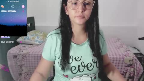 lili online show from January 11, 2025, 4:06 am