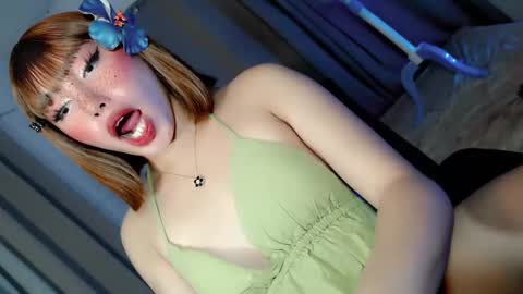 Snapshot of sweetsugarplum1 chatting on May 23, 2026, 12:49 am FATIMA online show from May 23, 2026, 12:49 am