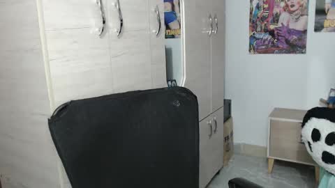 Snapshot of sweett_candy1 chatting on October 28, 2025, 2:15 am sweett_candy1 online show from October 28, 2025, 2:15 am