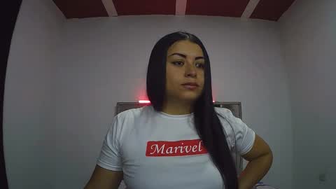 sweett_dayanne online show from October 1, 2025, 3:12 am