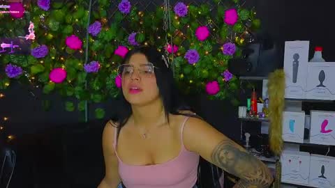 Molly -  INDEPENDENT MODEL online show from May 3, 2026, 12:27 am