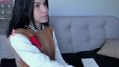    online show from December 17, 2024, 5:04 pm
