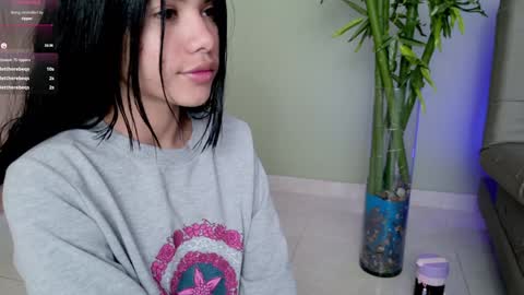    online show from February 3, 2025, 7:52 pm