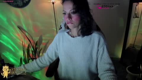 Snapshot of sweettianna chatting on April 1, 2026, 2:56 am shamanta Independent modelHelp me reach 100 thumbs up online show from April 1, 2026, 2:56 am
