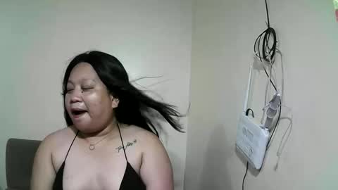 Snapshot of sweettightpussyhole chatting on May 7, 2026, 7:58 am mia and luna online show from May 7, 2026, 7:58 am