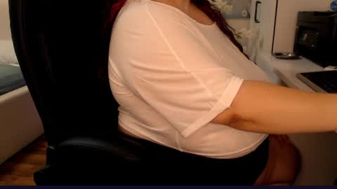 Maya online show from June 26, 2026, 9:41 pm