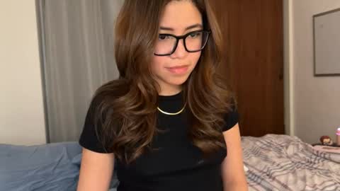 Snapshot of sweettmaddie chatting on March 2, 2026, 11:33 pm Maddie online show from March 2, 2026, 11:33 pm