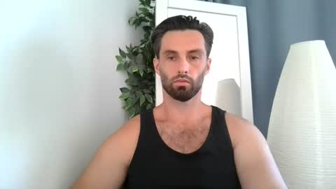 Snapshot of sweettom69 chatting on July 22, 2026, 7:44 am Tom online show from July 22, 2026, 7:44 am