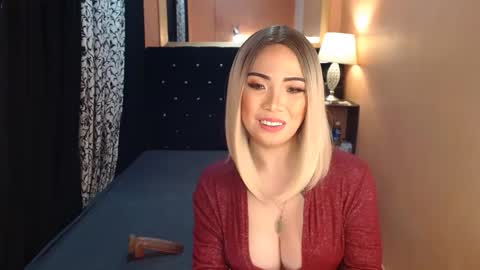 Ms trixiee online show from December 28, 2024, 10:23 pm