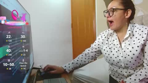 Scarlet online show from October 28, 2025, 11:47 am