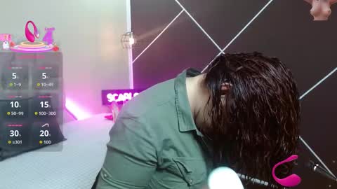 Scarlet online show from November 9, 2025, 11:52 am