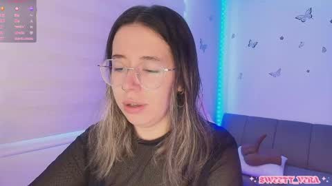 Veronica Independent Model online show from April 7, 2026, 1:44 pm