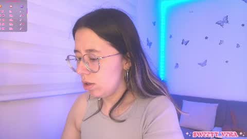 Snapshot of sweettvera_ chatting on July 19, 2026, 10:08 am Veronica Independent Model online show from July 19, 2026, 10:08 am