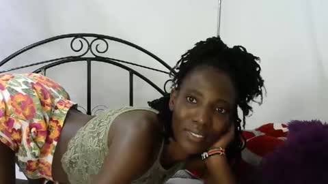 sweetvalariy online show from February 24, 2025, 5:31 pm