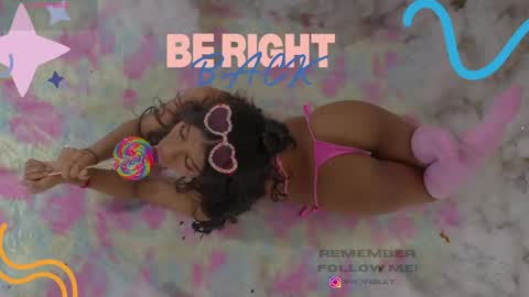 sweetviolet___ online show from May 7, 2026, 12:10 pm