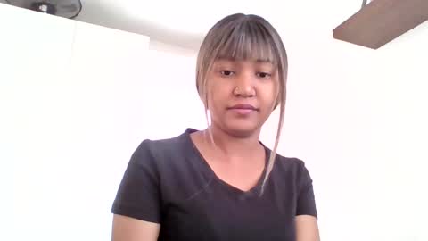 Snapshot of sweetwhisper4u chatting on June 22, 2026, 5:37 am katie online show from June 22, 2026, 5:37 am