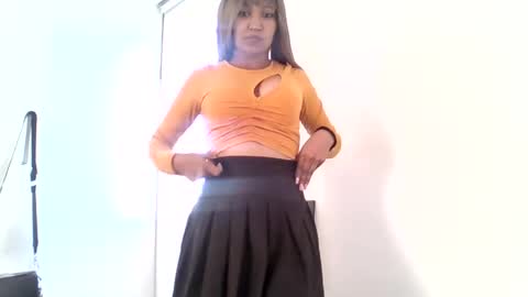 Snapshot of sweetwhisper4u chatting on July 7, 2026, 5:32 am katie online show from July 7, 2026, 5:32 am