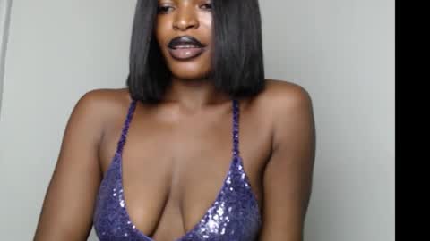 sweetxxboobsx online show from December 5, 2025, 9:18 am