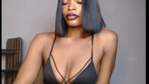 sweetxxboobsx online show from April 26, 2026, 7:50 am