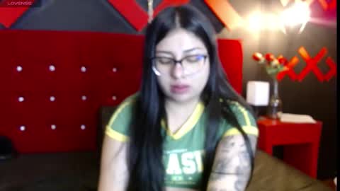 Ashley 3 online show from January 18, 2025, 2:23 pm
