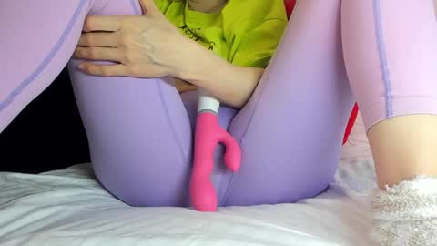 Mia online show from January 4, 2025, 12:37 am